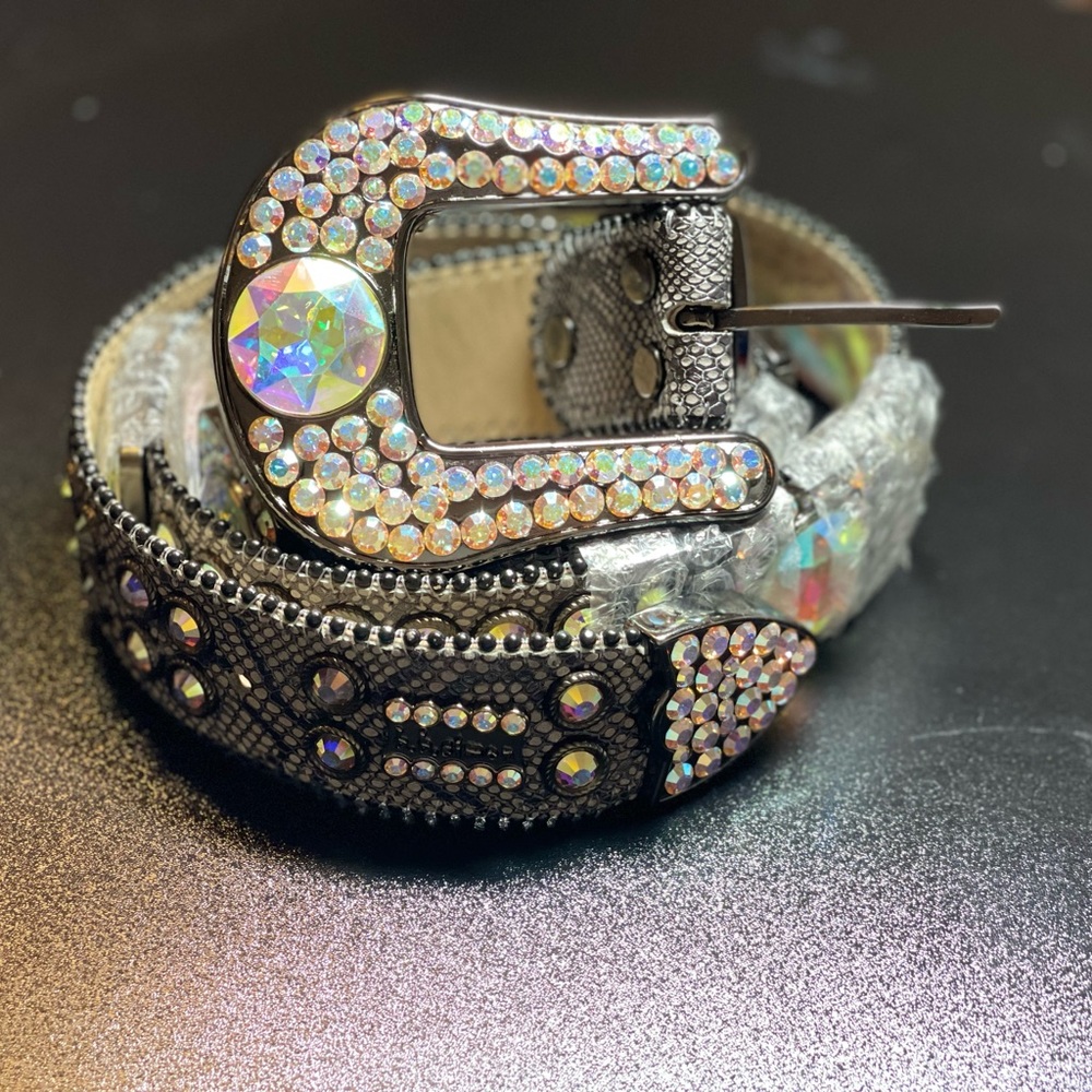 b.b Simon belts